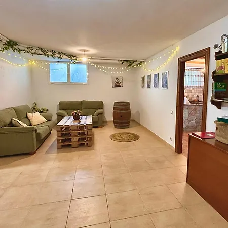La Casa De Serafin Y Manoli *