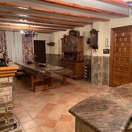 La Casa De Serafin Y Manoli Nestares