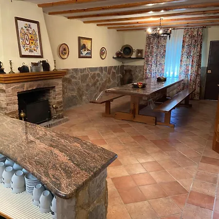 La Casa De Serafin Y Manoli