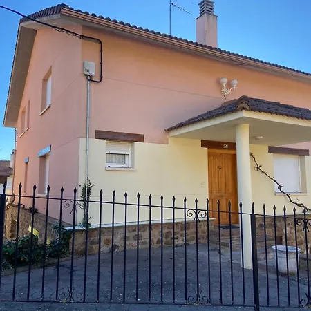 La Casa De Serafin Y Manoli Holiday home Nestares